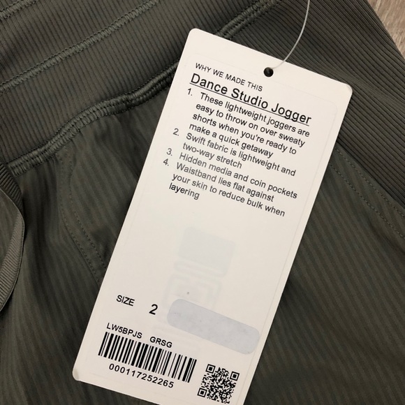 Lululemon dance studio joggers NWT size 2 grey sage - Picture 2 of 3